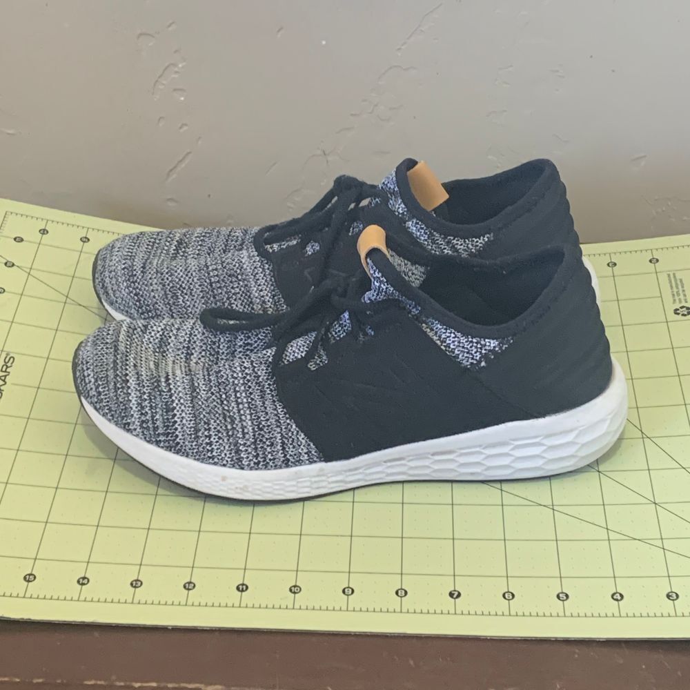 Men's New Balance Cruz Grey Black Lace Up Athletic Shoes Sneakers Sz 10 MCRUZKW2